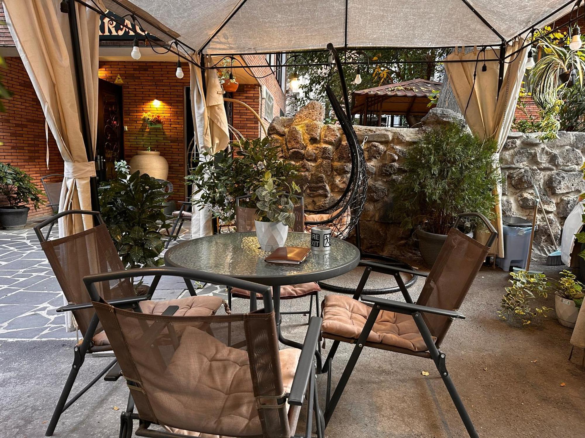 فندق Terrace Tbilisi Center المظهر الخارجي الصورة